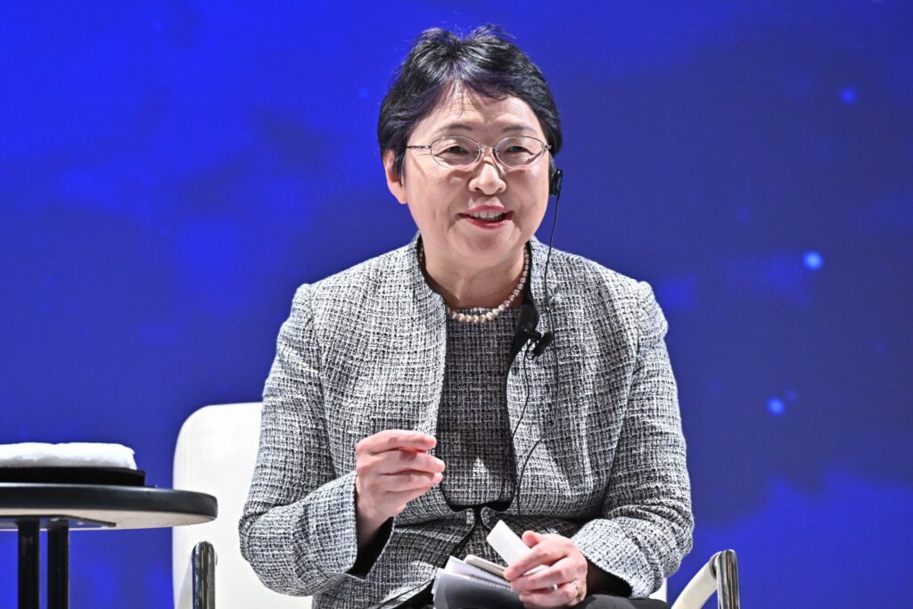 教育学科の杉村美紀教授