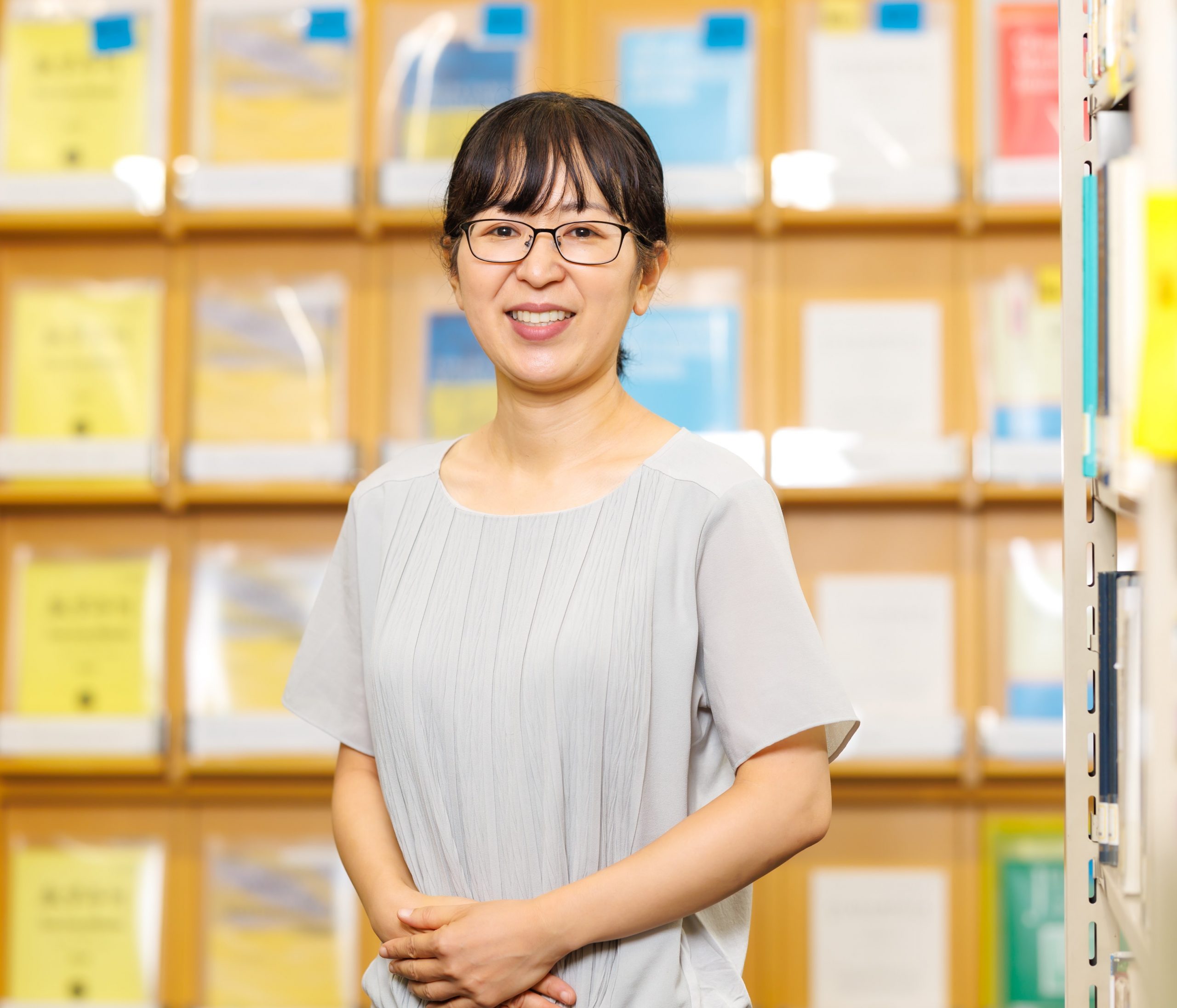 連続して形が変わる結び目の数学、数式を駆使して研究を深める｜上智大学