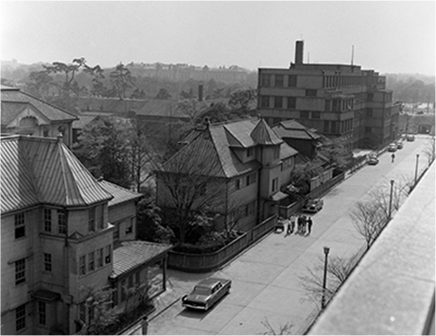 第1章 マックス・ヒンデルとキャンパス内の建造物